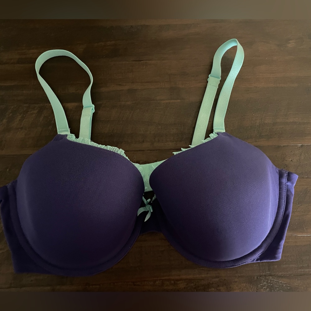 Victoria’s Secret bra